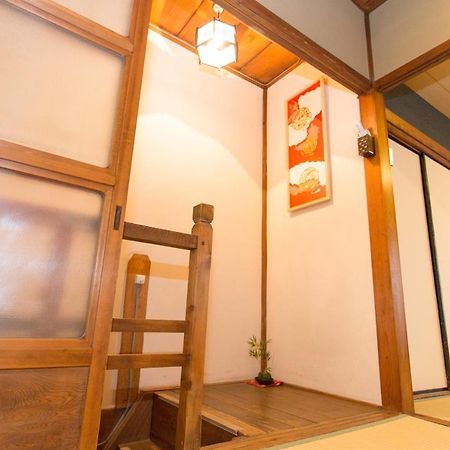 Guest House Kyorakuya Kinkakuji Киото Экстерьер фото