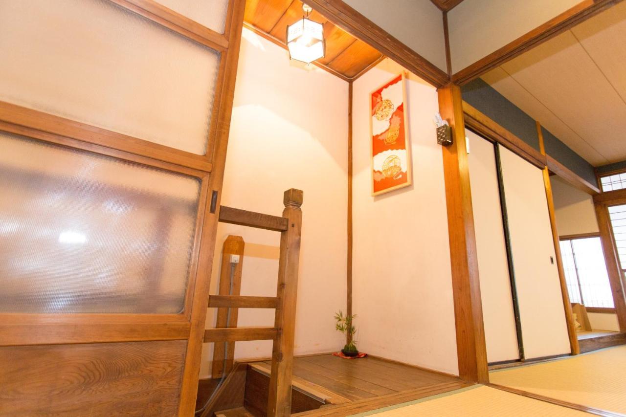 Guest House Kyorakuya Kinkakuji Киото Экстерьер фото