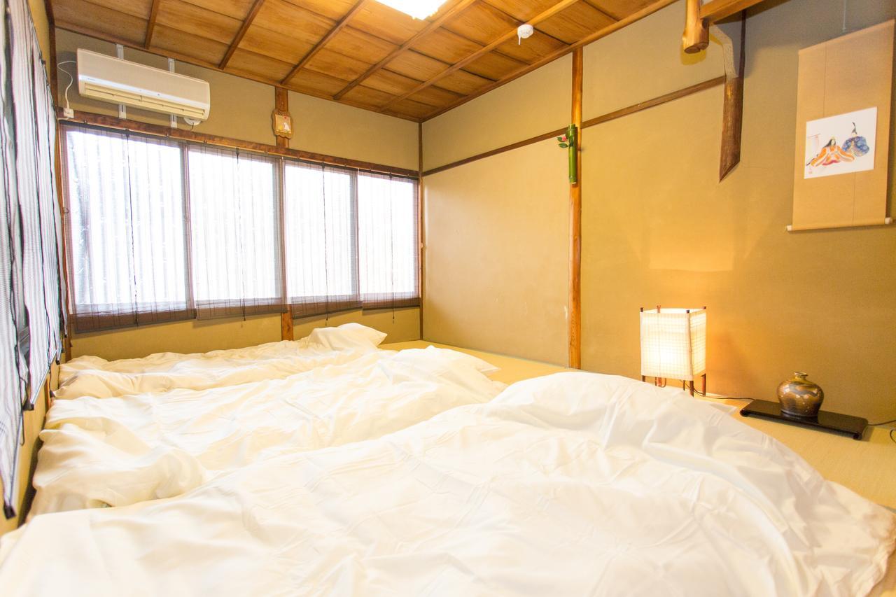 Guest House Kyorakuya Kinkakuji Киото Экстерьер фото
